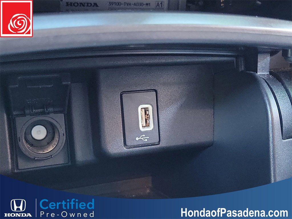Certified 2018 Honda Accord Hybrid image 19