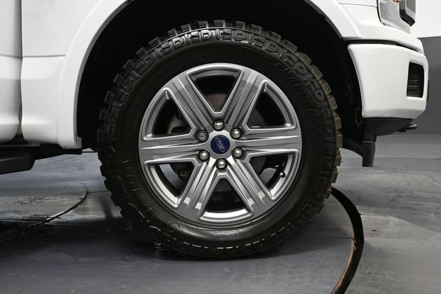 Used 2019 Ford F150 XLT w/ Equipment Group 302A Luxury AWD/4WD image 12