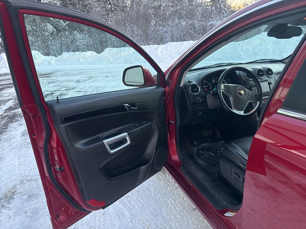 Used 2015 Chevrolet Captiva Sport LT w/ Convenience Package image 10
