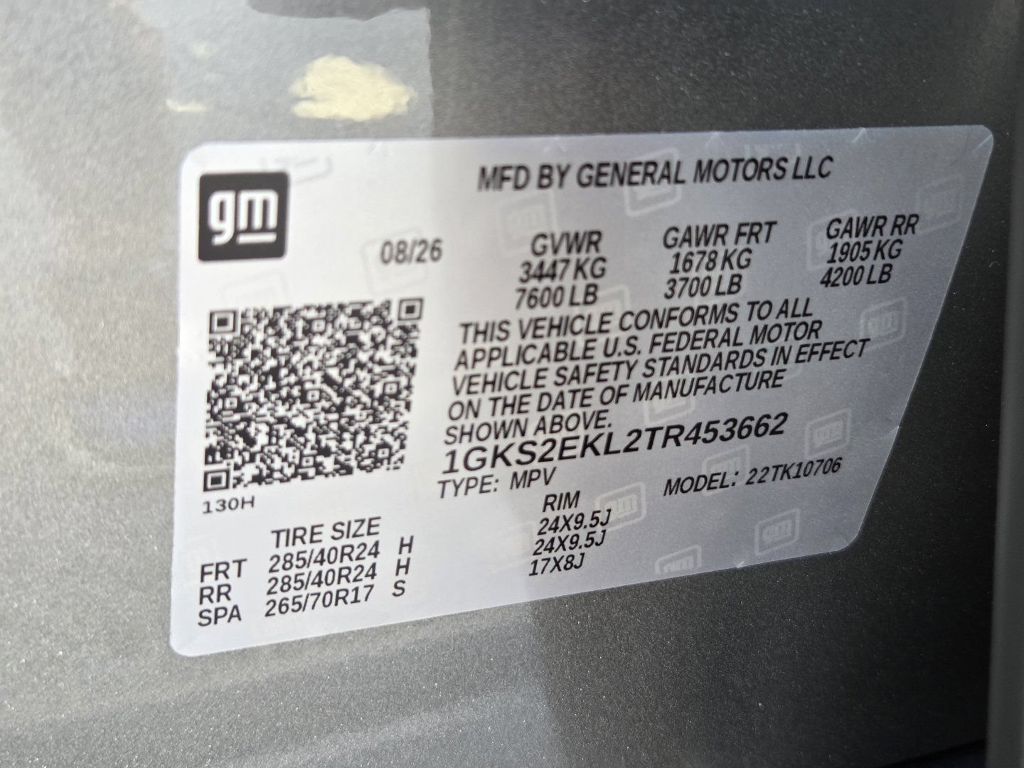 New 2026 GMC Yukon Denali Ultimate w/ LPO, Floor Liner Package AWD/4WD image 34