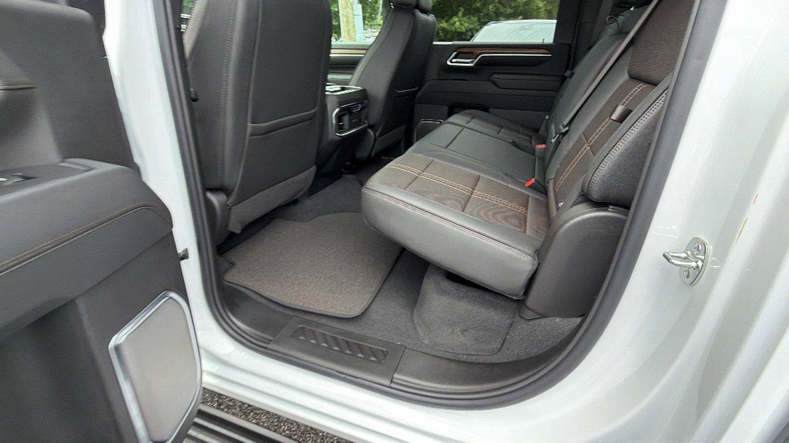 New 2026 Chevrolet Silverado 2500 High Country w/ High Country Premium Package AWD/4WD image 17