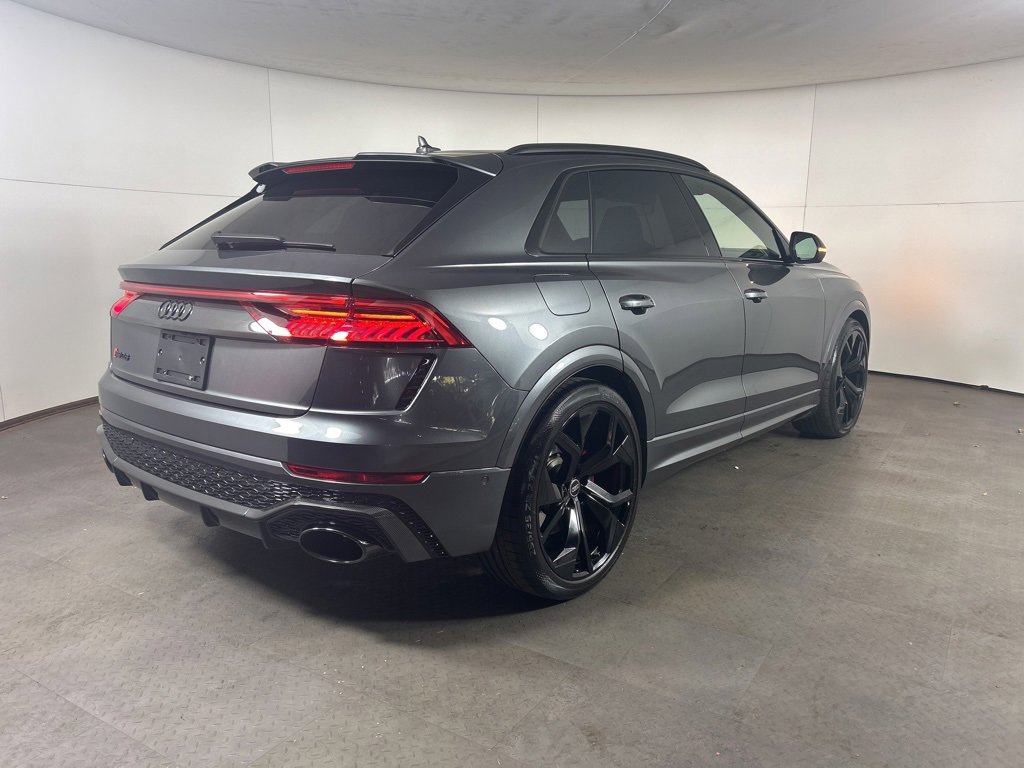 Used 2024 Audi RS Q8 image 5
