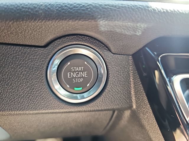 New 2026 Chevrolet Traverse LT w/ Enhanced Driving Package FWD image 17