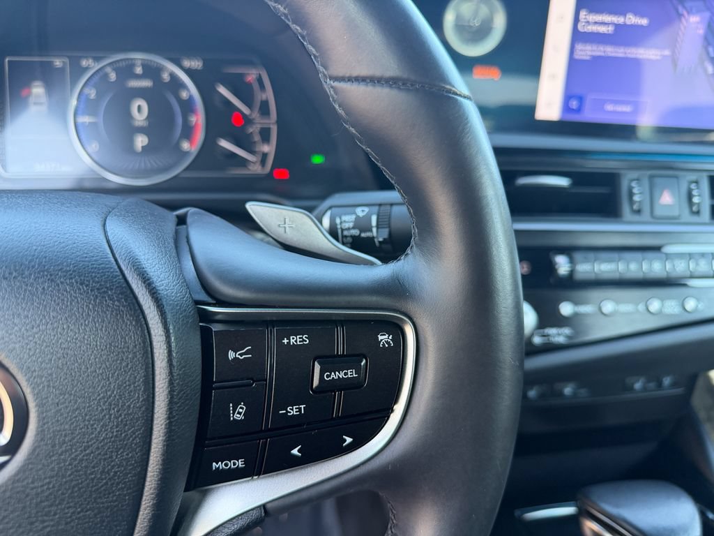 Used 2023 Lexus ES 350 w/ Premium Package FWD image 17