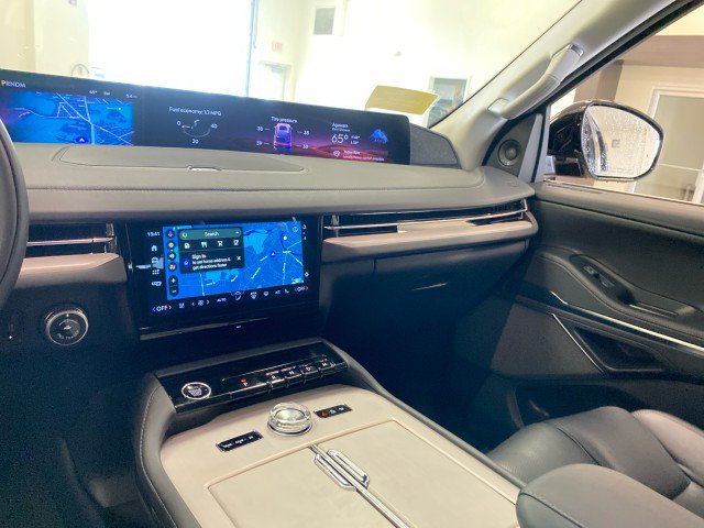 New 2027 Lincoln Navigator L Reserve AWD/4WD image 17