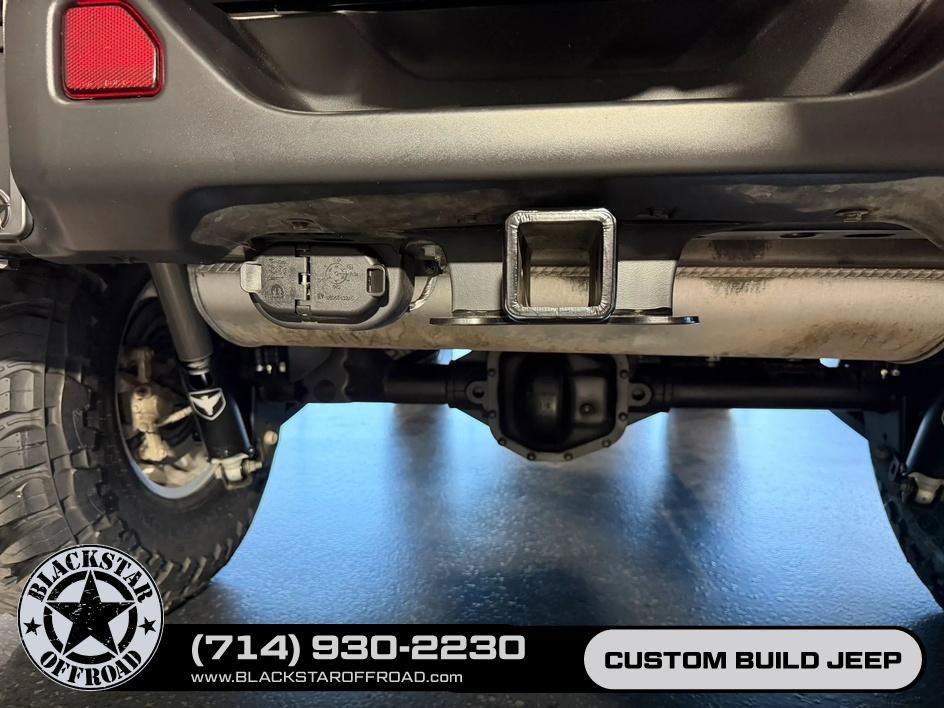Used 2025 Jeep Wrangler Unlimited Rubicon AWD/4WD image 12