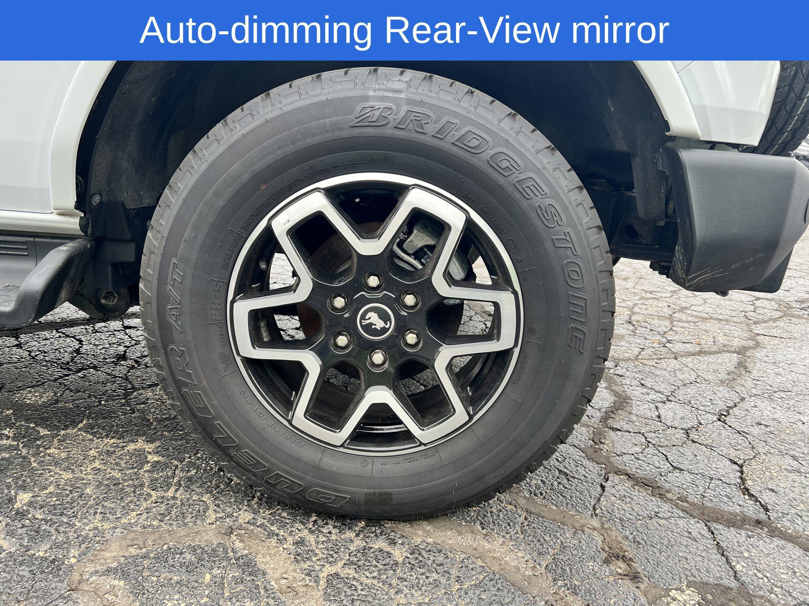 Used 2025 Ford Bronco Outer Banks AWD/4WD image 37