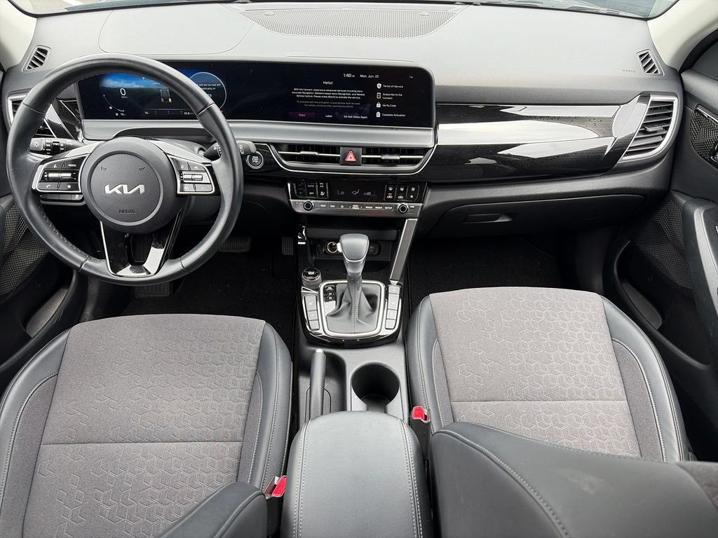 Used 2024 Kia Seltos S AWD/4WD image 10