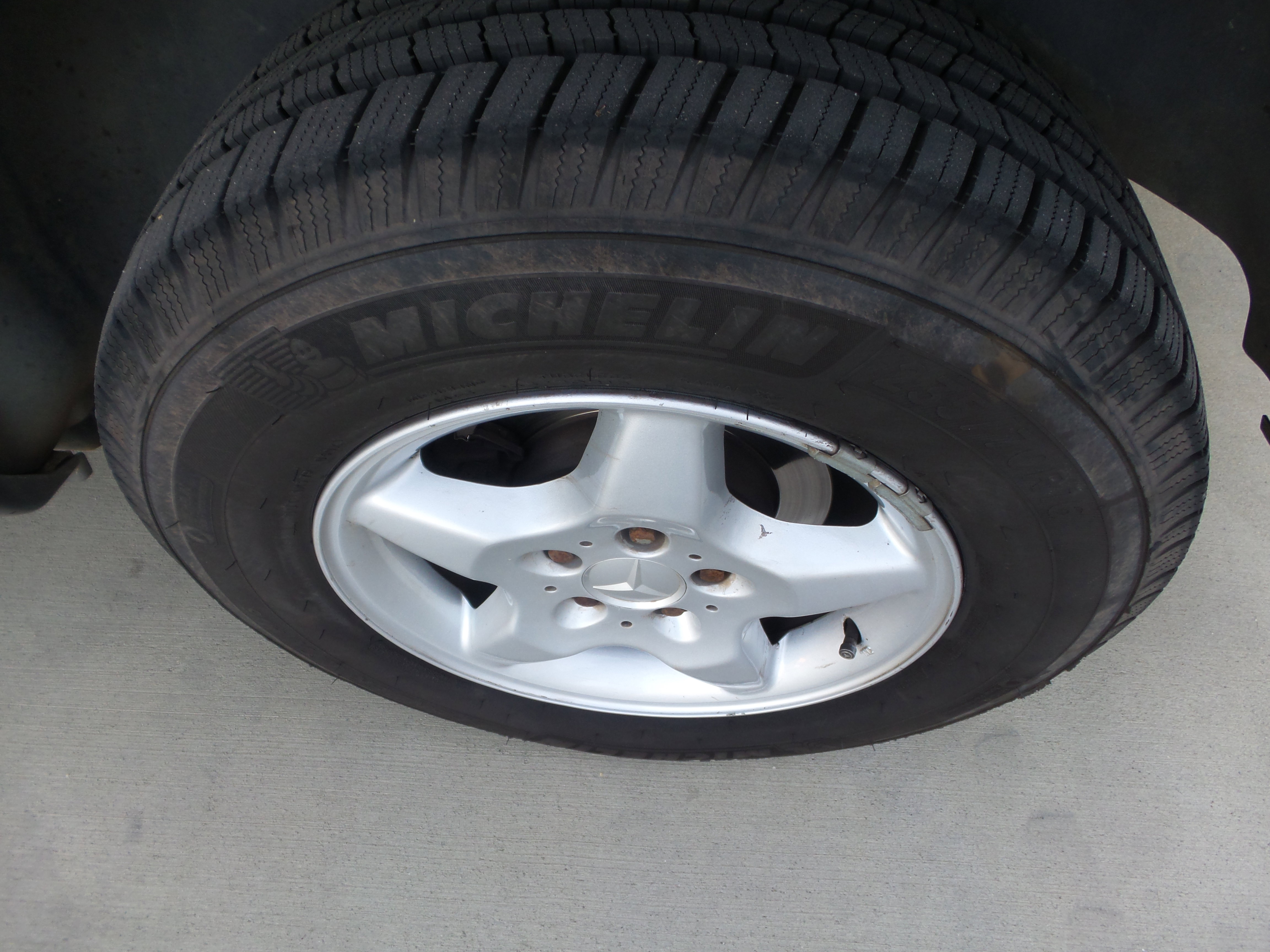 Used 1999 Mercedes-Benz ML 320 4MATIC image 12