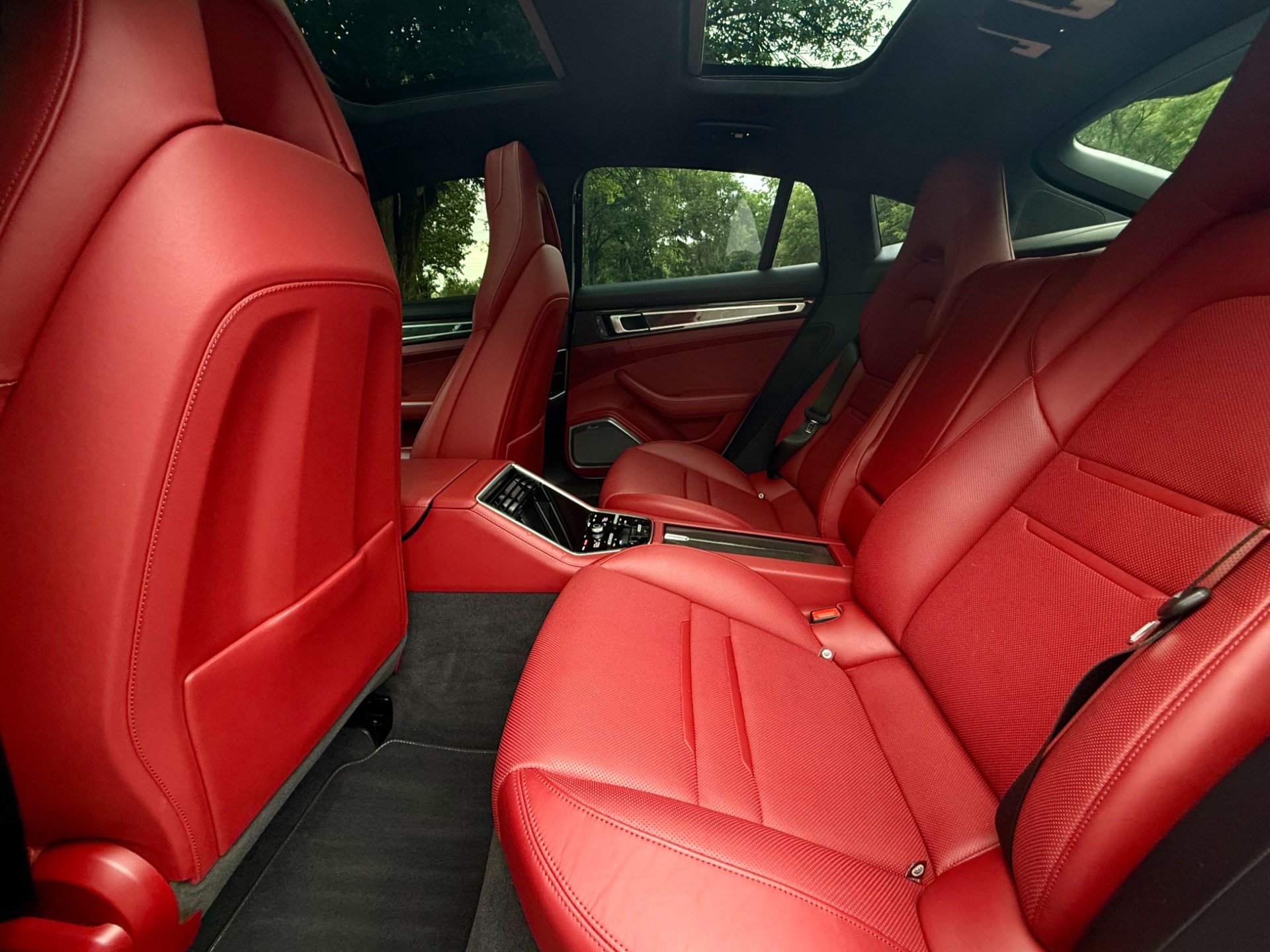 Used 2022 Porsche Panamera GTS w/ Premium Package AWD/4WD image 26