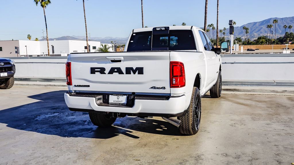 New 2026 RAM 2500 Laramie AWD/4WD image 9
