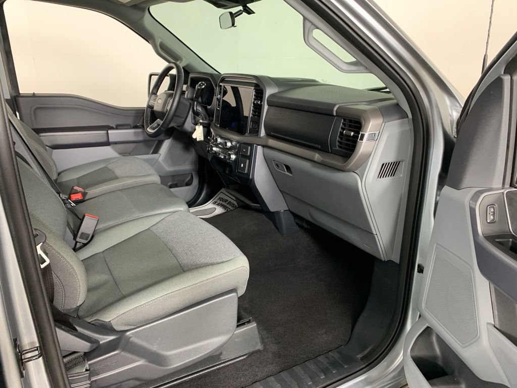 Used 2025 Ford F150 XLT w/ Equipment Group 301A Standard image 35