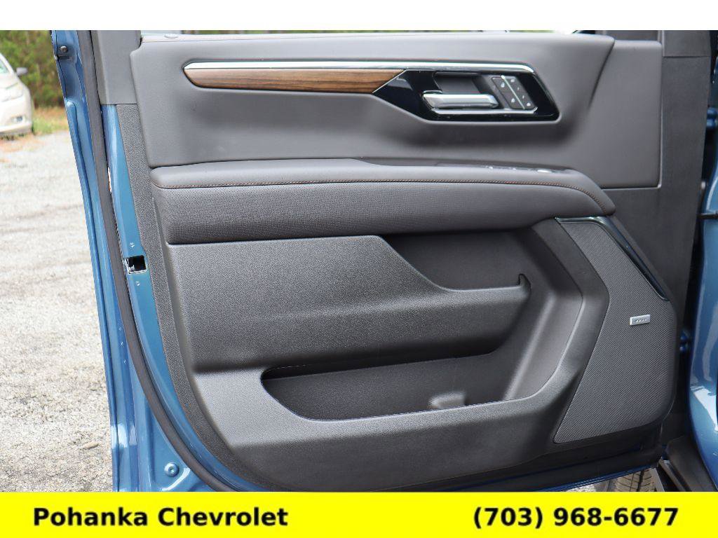 New 2026 Chevrolet Suburban High Country image 20