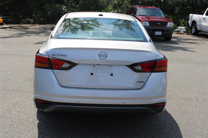 Used 2026 Nissan Altima 2.5 SV AWD/4WD image 7