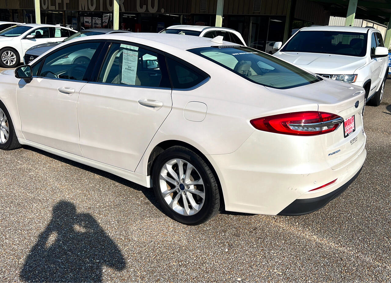 Used 2020 Ford Fusion SE image 9