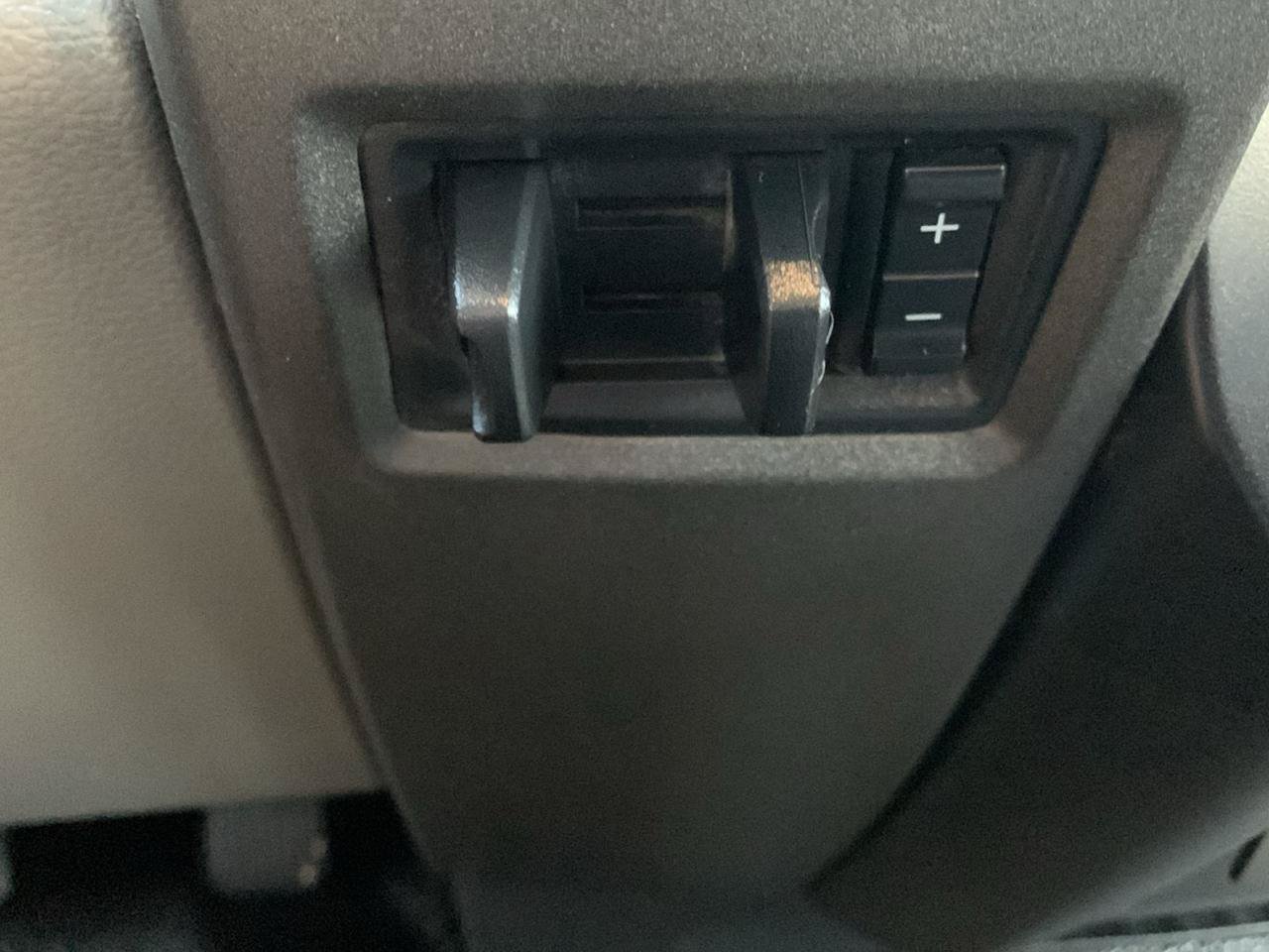 Used 2022 Ford F250 XL w/ Power Equipment Group AWD/4WD image 30