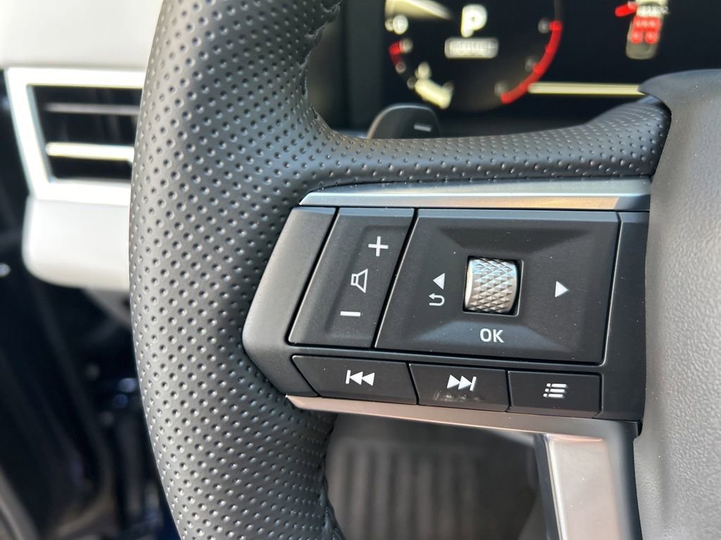 New 2025 Mitsubishi Outlander SE image 45