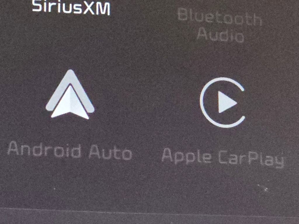 Used 2023 Kia Telluride S image 4