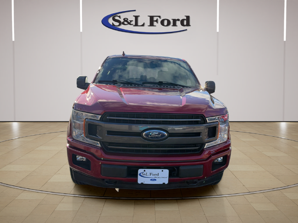 Used 2018 Ford F150 XLT w/ Equipment Group 302A Luxury AWD/4WD image 12
