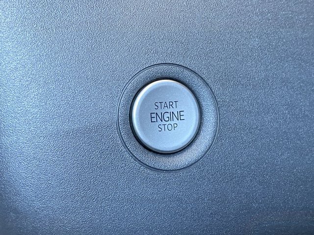 New 2026 Volkswagen ID.4 Pro AWD/4WD image 13