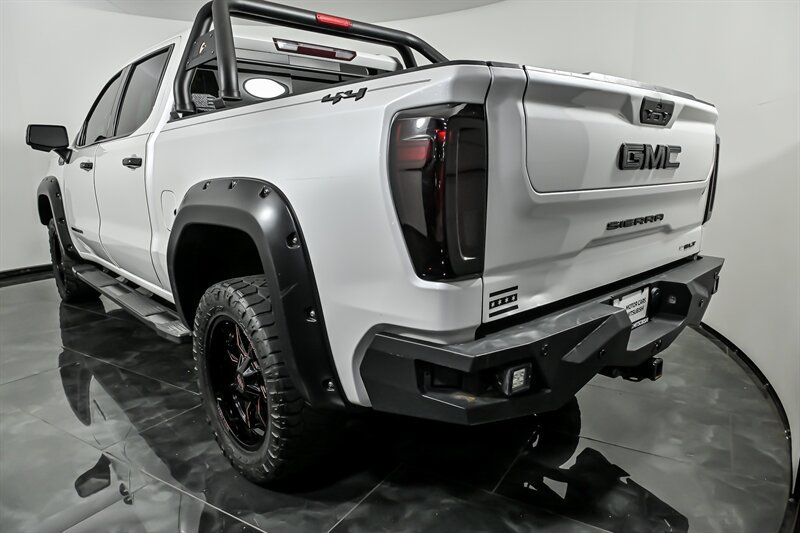 Used 2021 GMC Sierra 1500 SLT w/ SLT Premium Plus Package AWD/4WD image 7