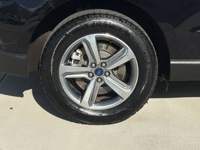 Certified 2022 Ford Edge SEL w/ Convenience Package AWD/4WD image 6