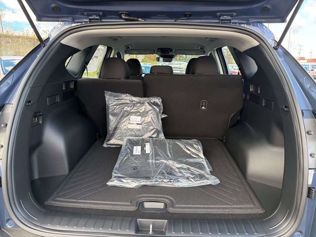 New 2026 Hyundai Tucson SE image 16