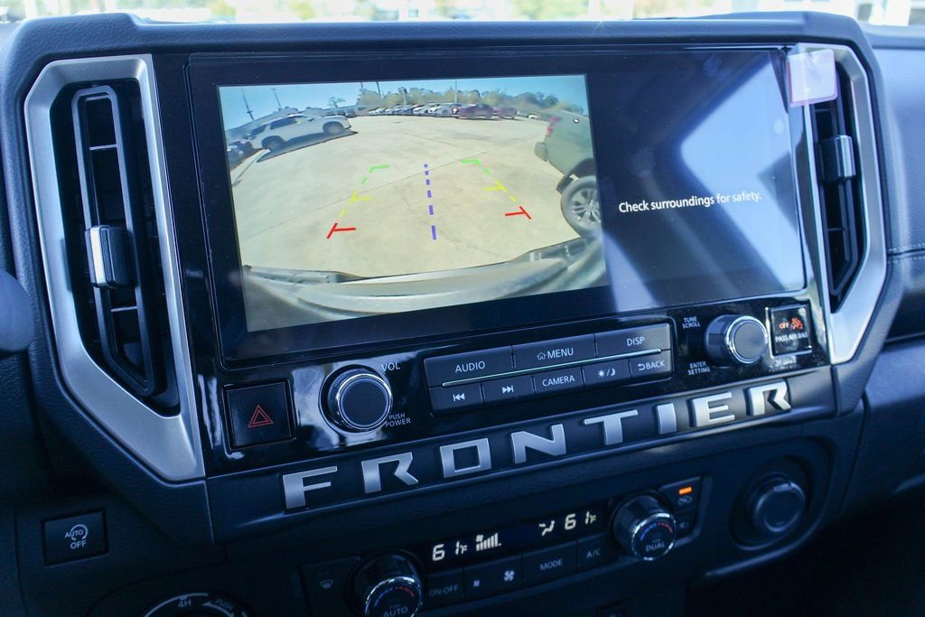 New 2026 Nissan Frontier SV image 4