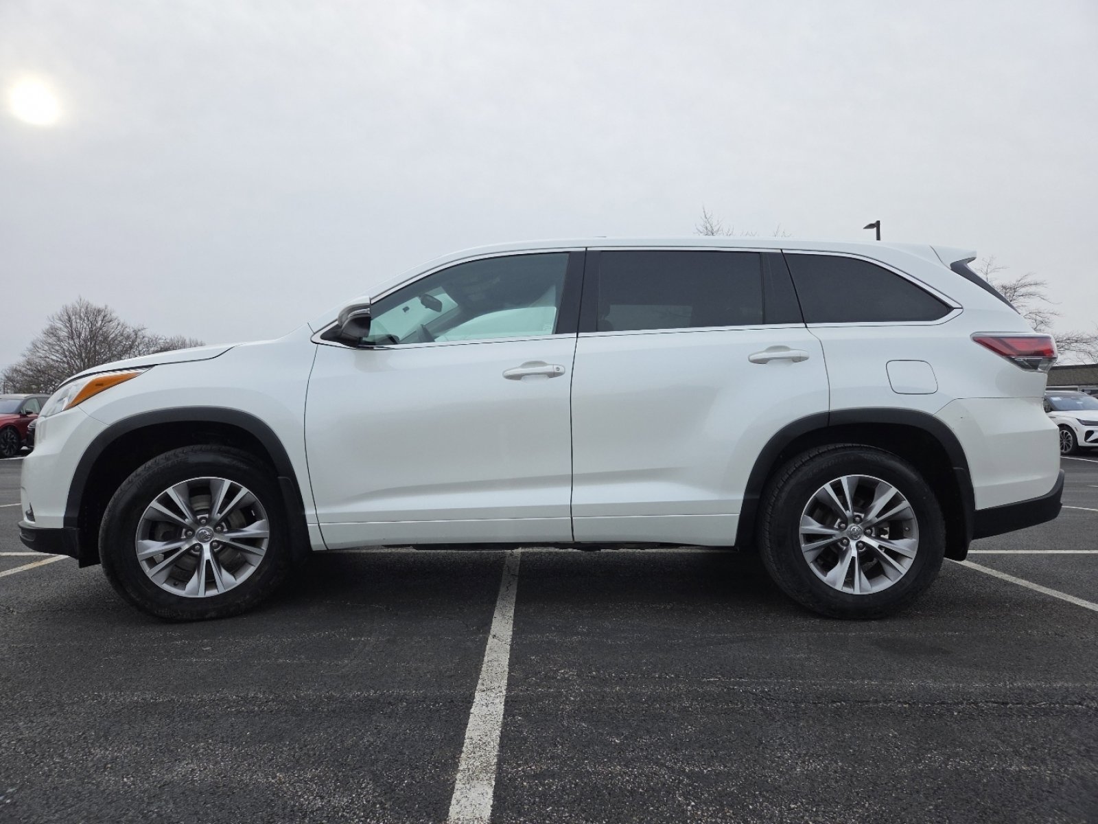 Used 2015 Toyota Highlander Plus image 14