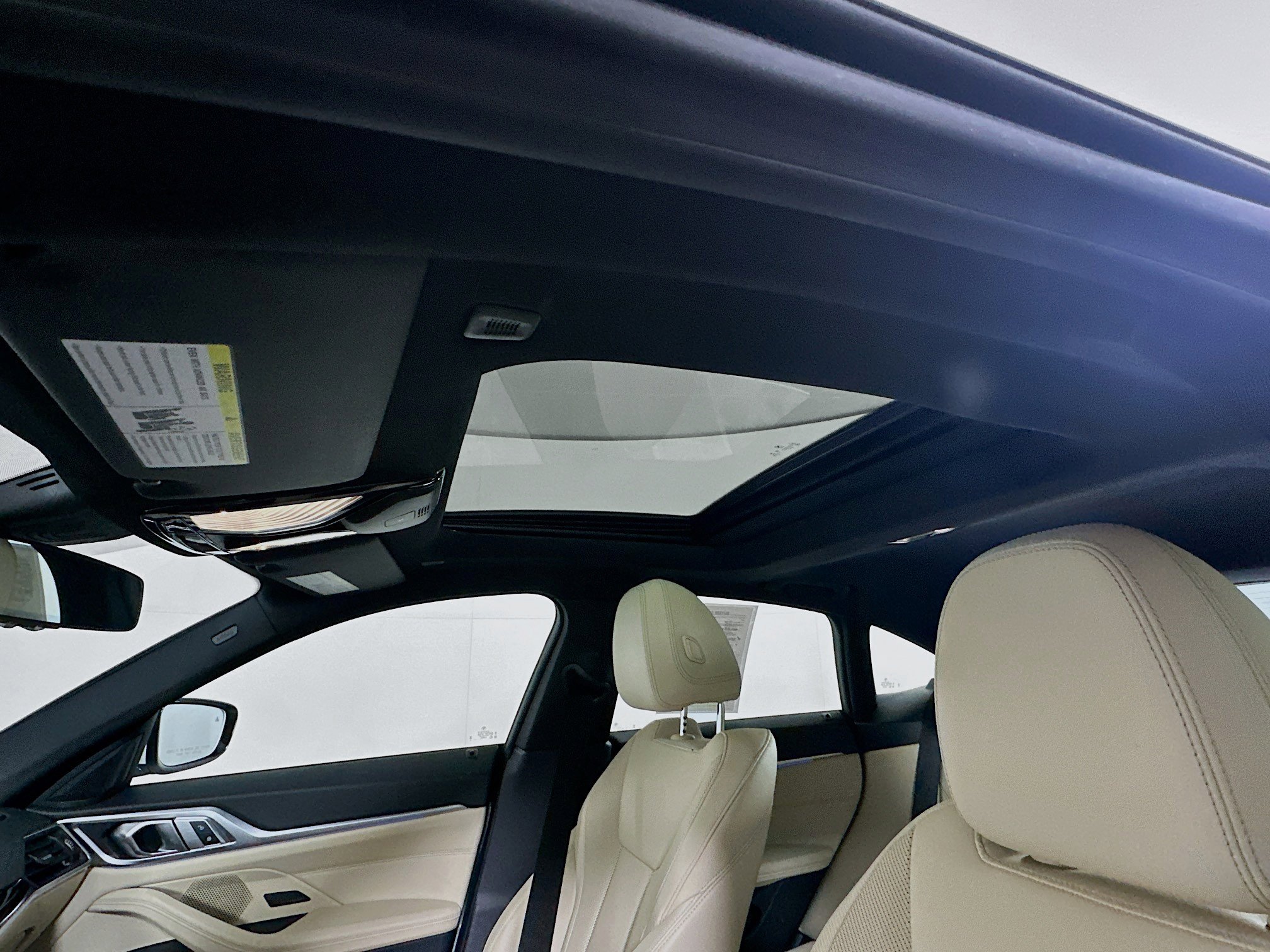 Used 2023 BMW i4 eDrive35 w/ Premium Package image 25