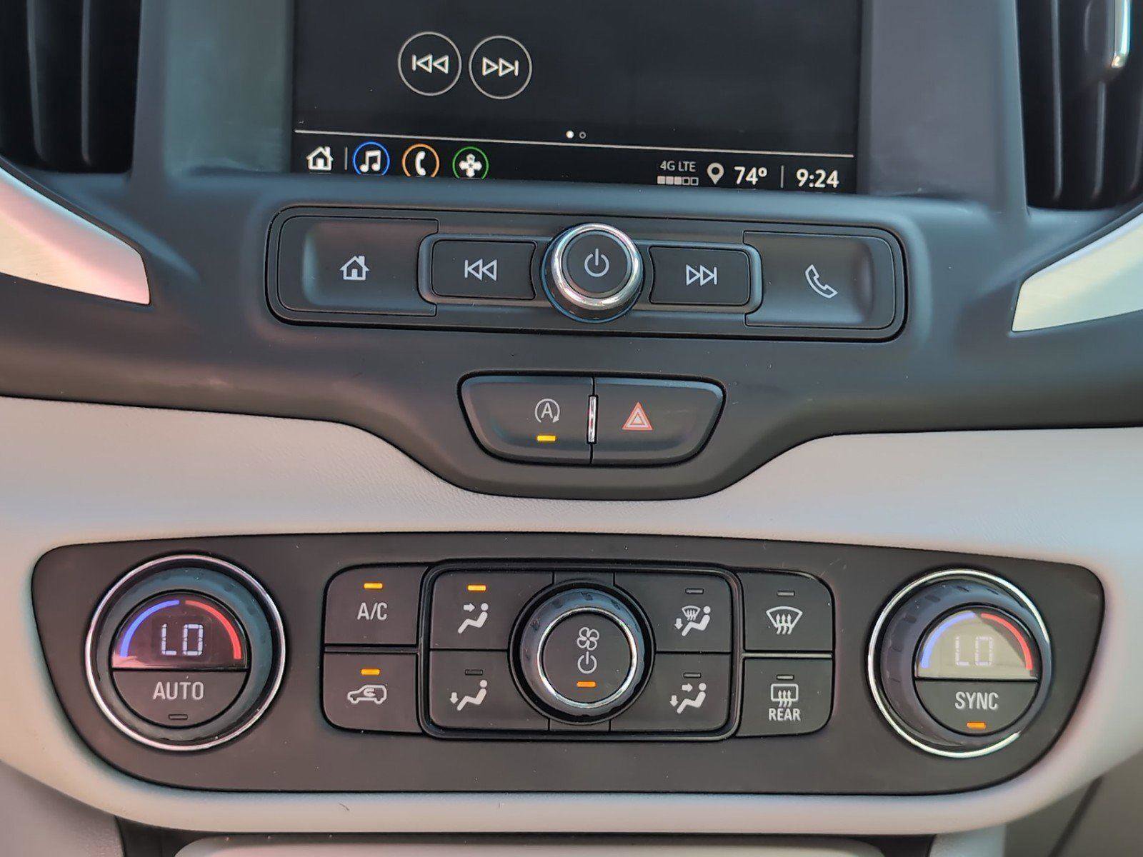 Used 2022 GMC Terrain SLE w/ Driver Convenience Package FWD image 20