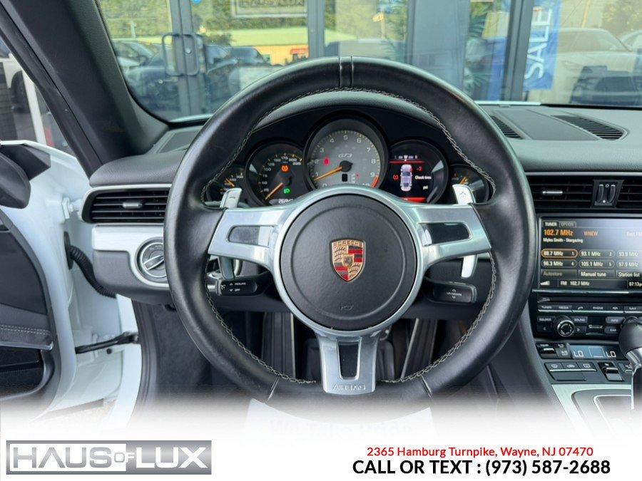 Used 2015 Porsche 911 GT3 RWD image 39