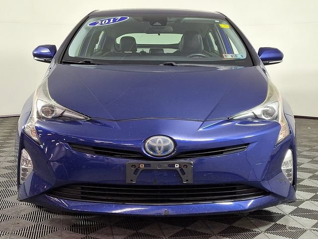 Used 2017 Toyota Prius Three Touring FWD image 5