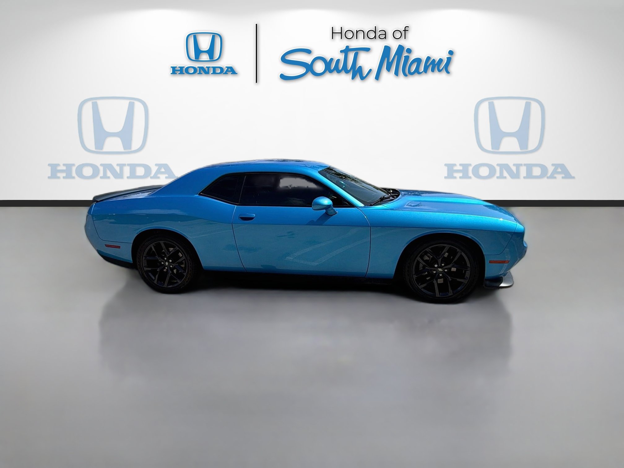 Used 2023 Dodge Challenger GT w/ Blacktop Package RWD image 8