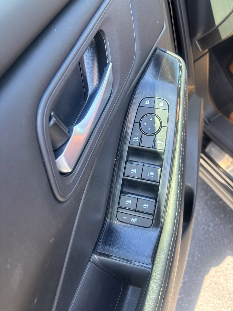 Certified 2026 Nissan Rogue SV AWD/4WD image 14