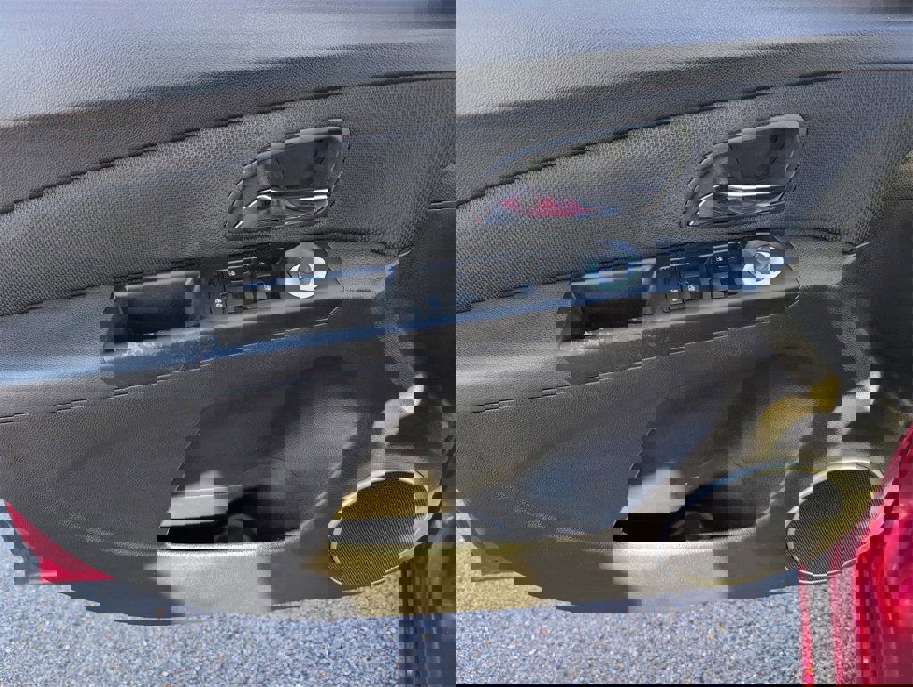 Used 2012 Chevrolet Cruze LT image 11