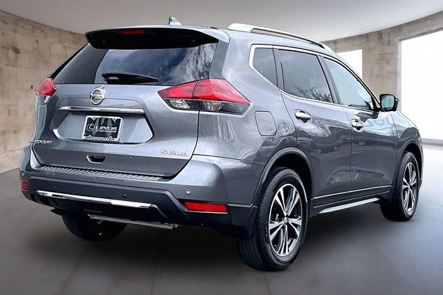 Used 2019 Nissan Rogue SV w/ Premium Package image 5
