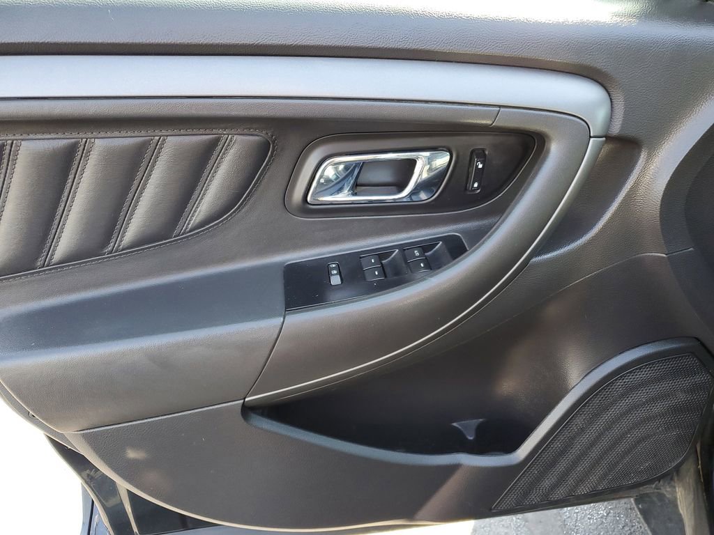 Used 2010 Ford Taurus SEL FWD image 22