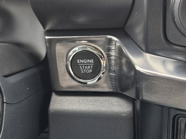 New 2026 Ford F350 Lariat w/ Lariat Premium Package AWD/4WD image 24
