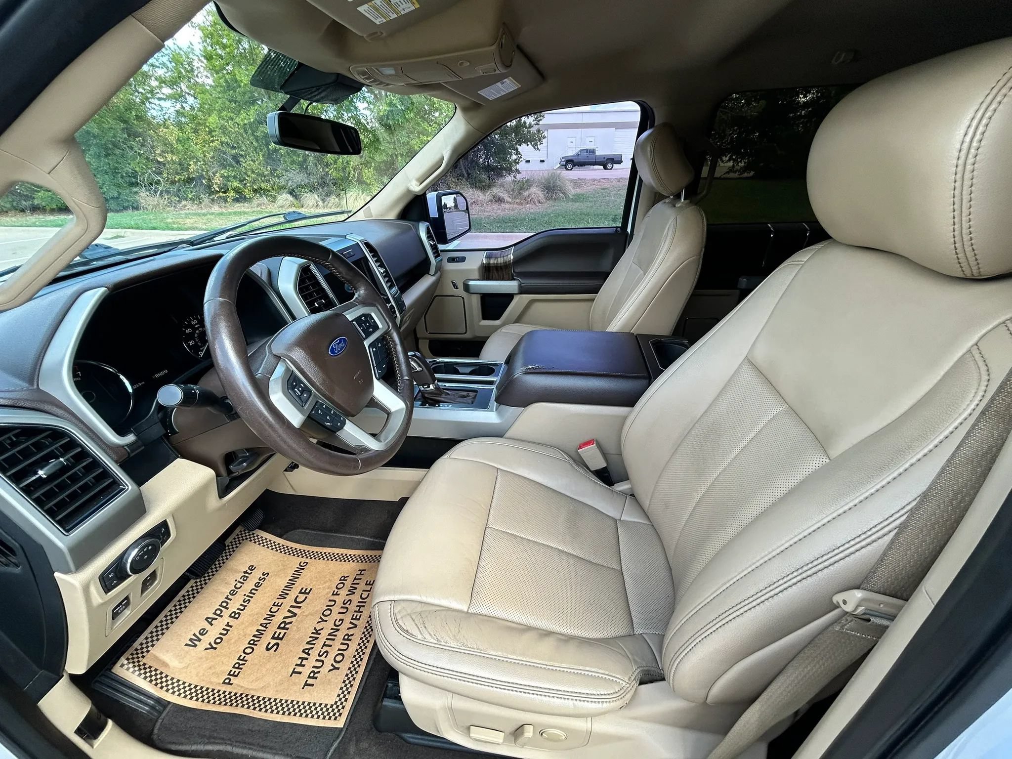 Used 2019 Ford F150 Lariat RWD image 11
