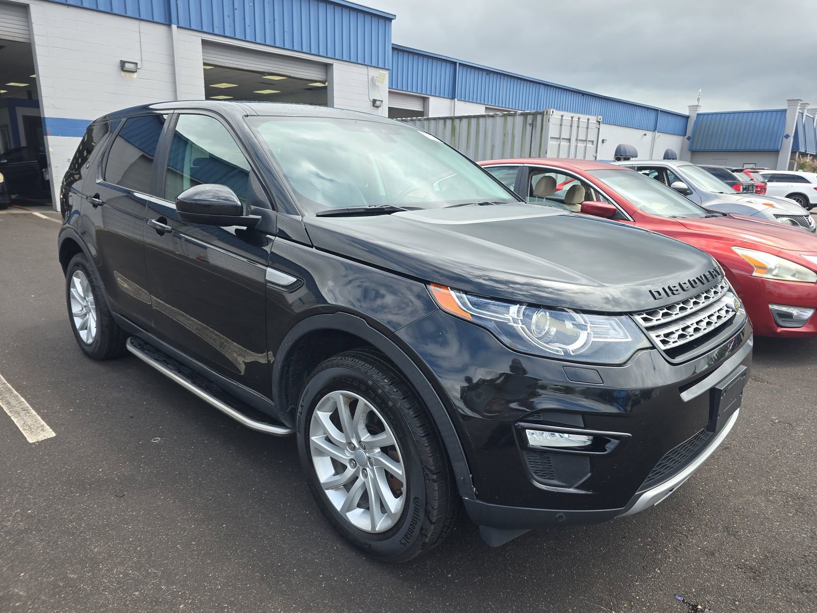 Used 2016 Land Rover Discovery Sport HSE image 4