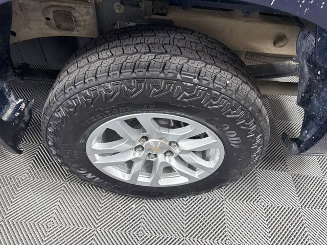 Used 2019 Chevrolet Silverado 1500 LT w/ All-Star Edition image 10