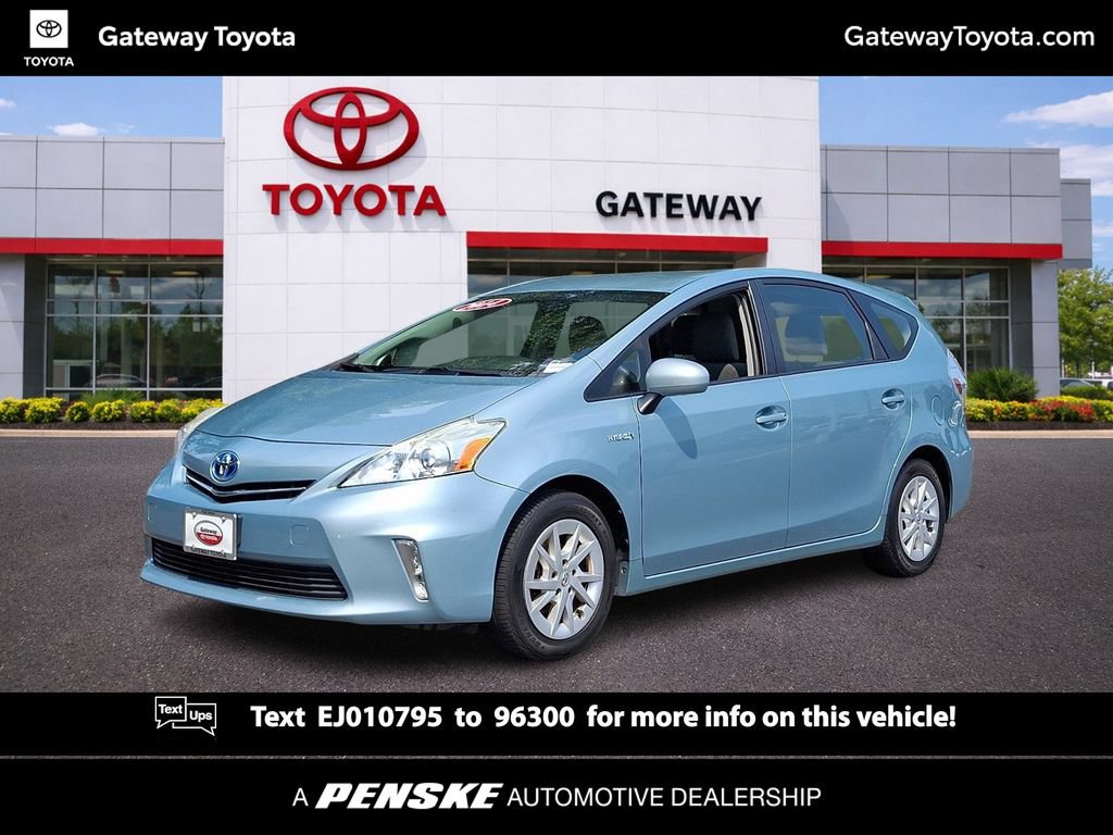 Used 2014 Toyota Prius V Three FWD video 1