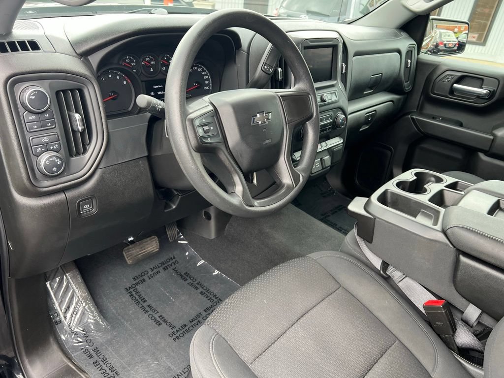 Used 2021 Chevrolet Silverado 1500 Custom Trail Boss w/ LPO, Dark Essentials Package AWD/4WD image 10
