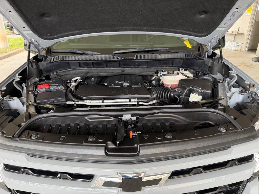 Used 2024 Chevrolet Silverado 1500 RST RWD image 12