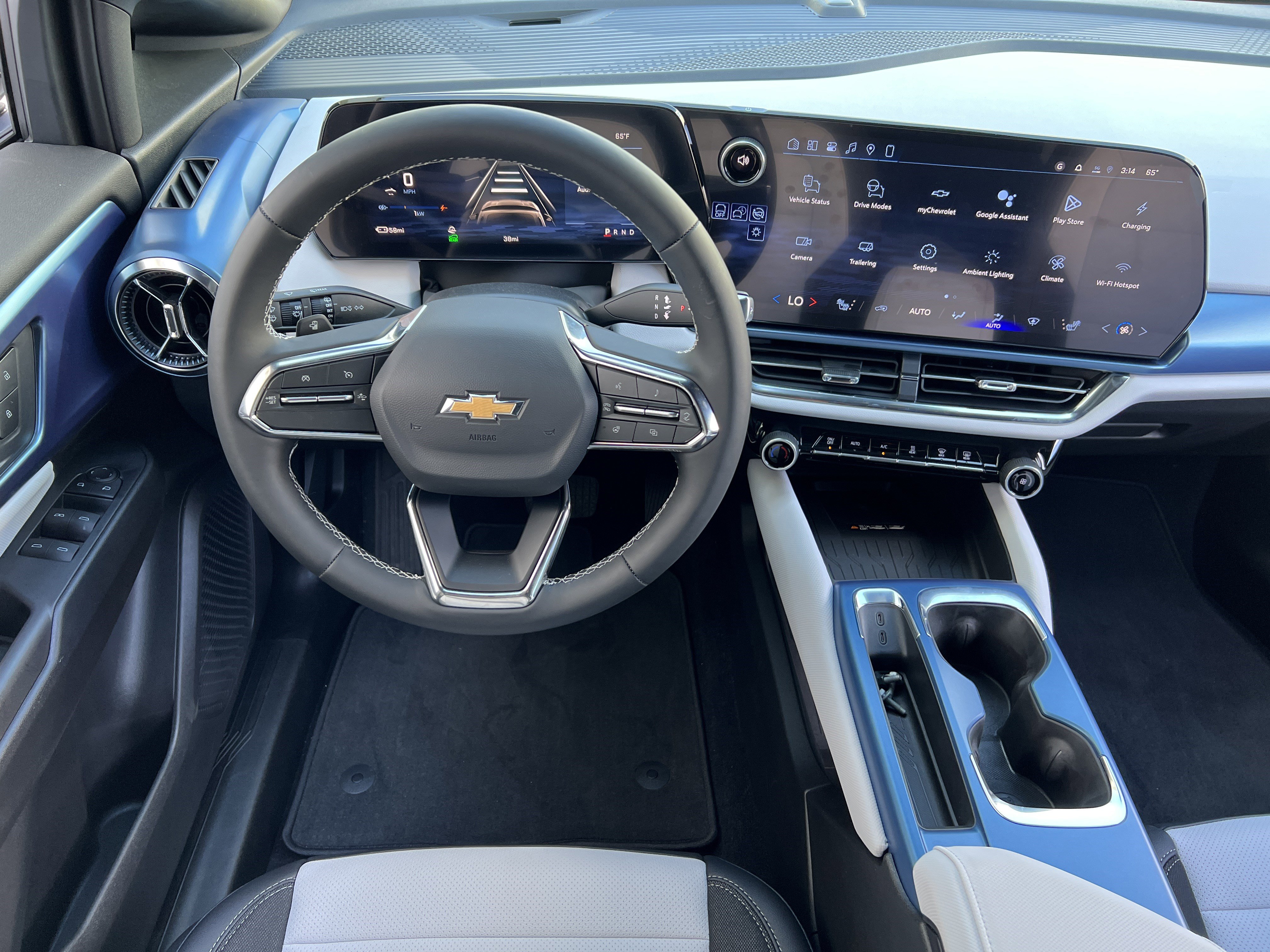 New 2026 Chevrolet Equinox EV LT FWD image 32