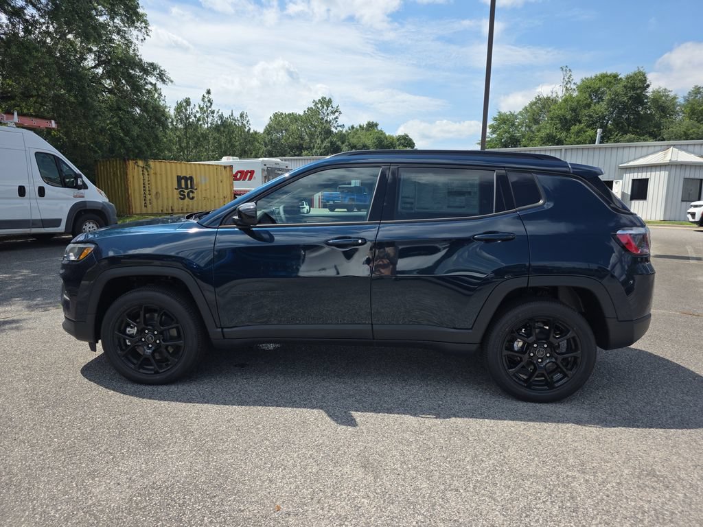 New 2026 Jeep Compass Latitude AWD/4WD image 6