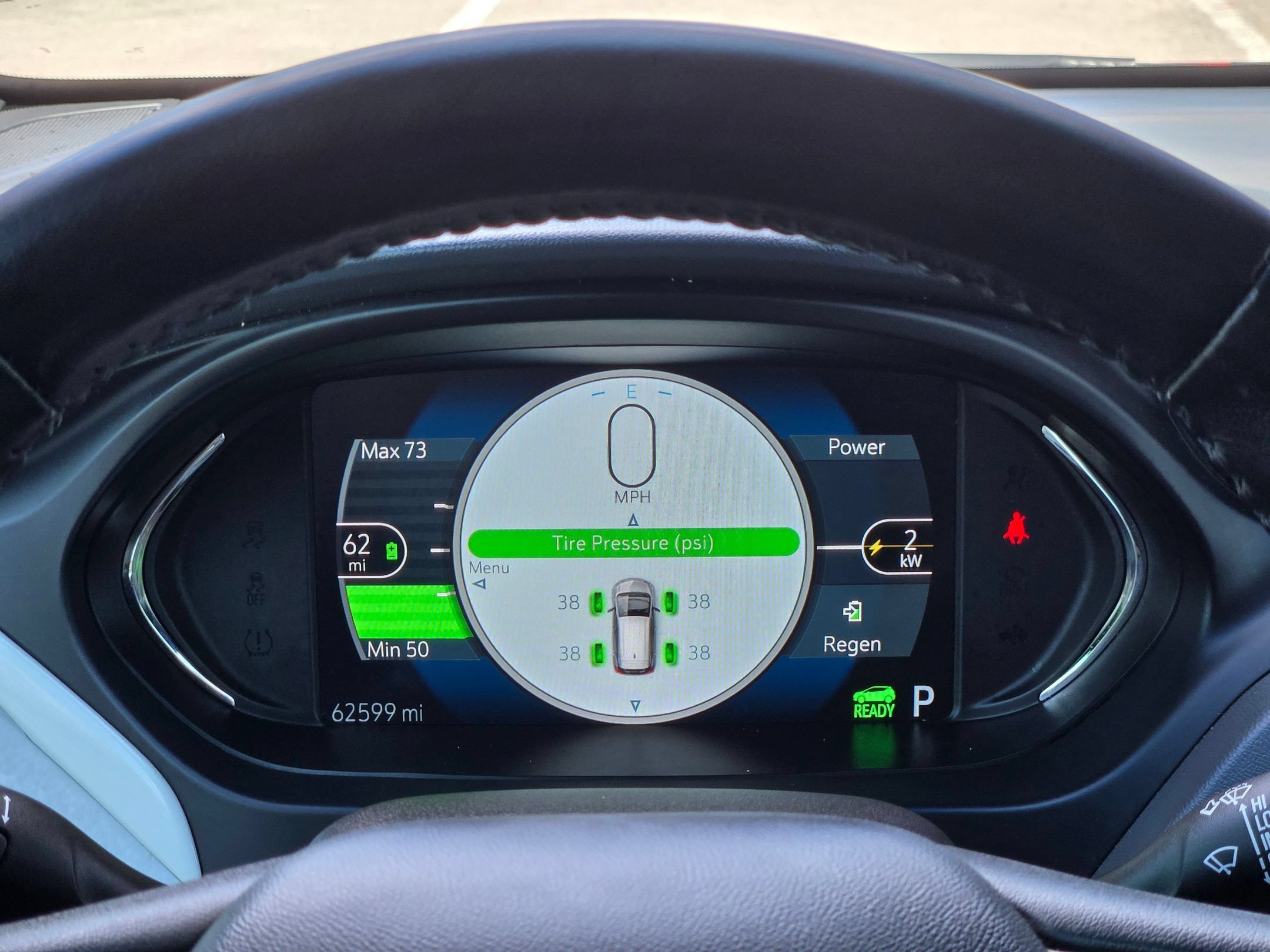 Used 2019 Chevrolet Bolt Premier w/ Infotainment Package FWD image 24