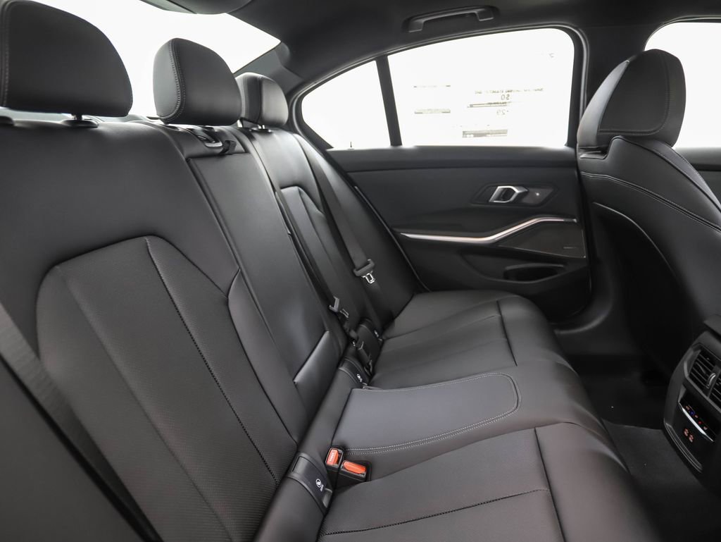 New 2026 BMW 330i xDrive Sedan w/ M Sport Package image 26