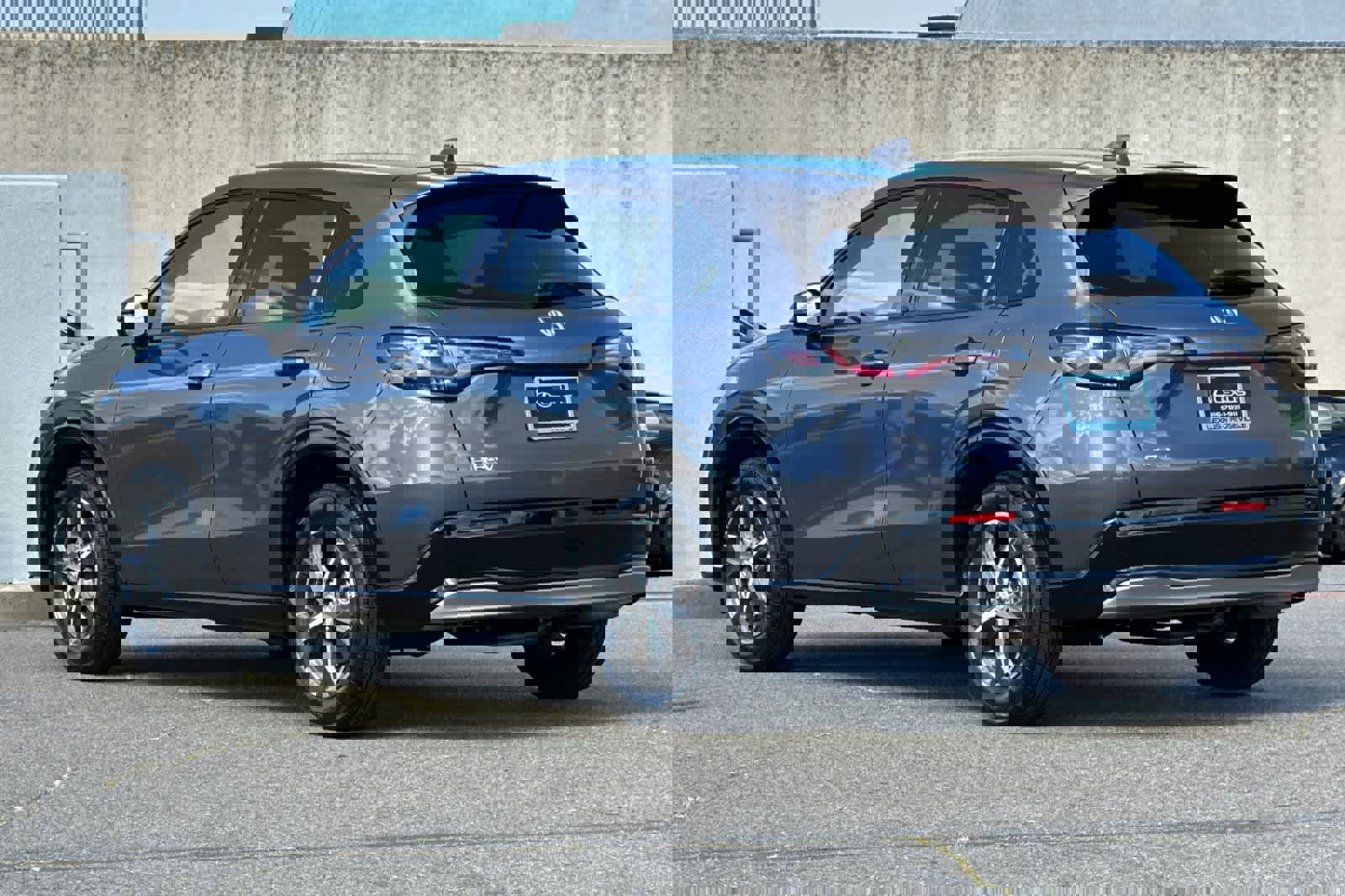 Used 2023 Honda HR-V EX-L image 7